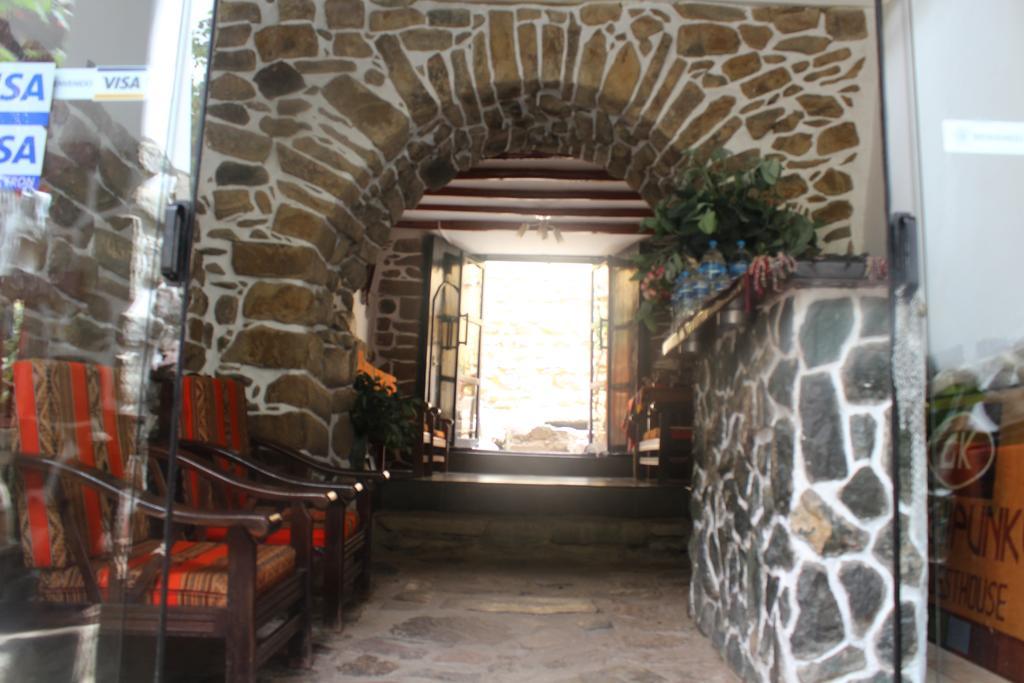 Eureka Lodge Оллантайтамбо Экстерьер фото